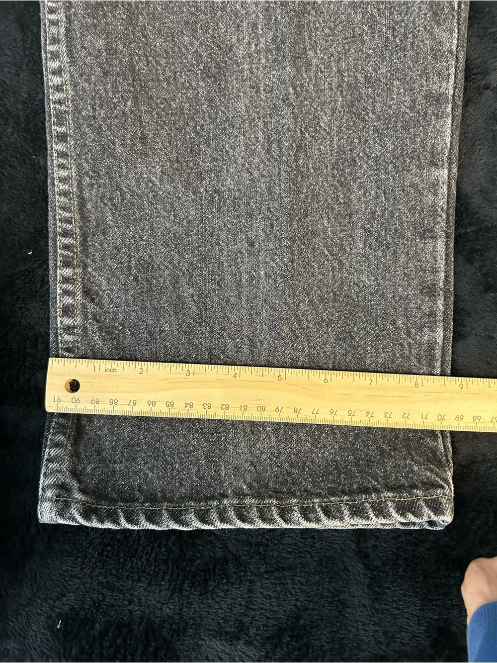 VTG Levi's 540 44x36 Black Jeans Relaxed 90s Denim USA Made Halloween Gold Tag